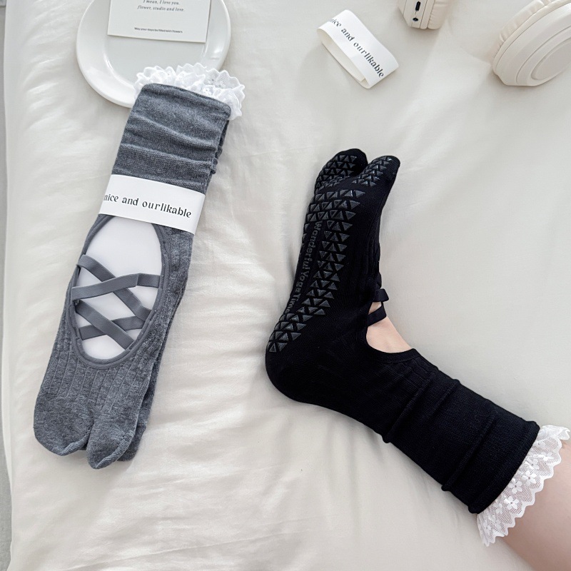 Lace Trim Split Toe Yoga Socks - đánh giá và giá Yoga Mat