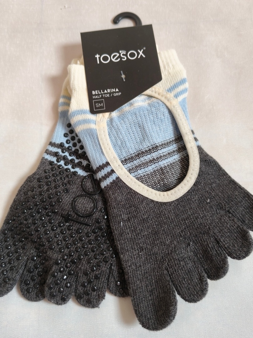 Toesox Yoga Five-Toe Socks Men - đánh giá và giá Yoga Mat